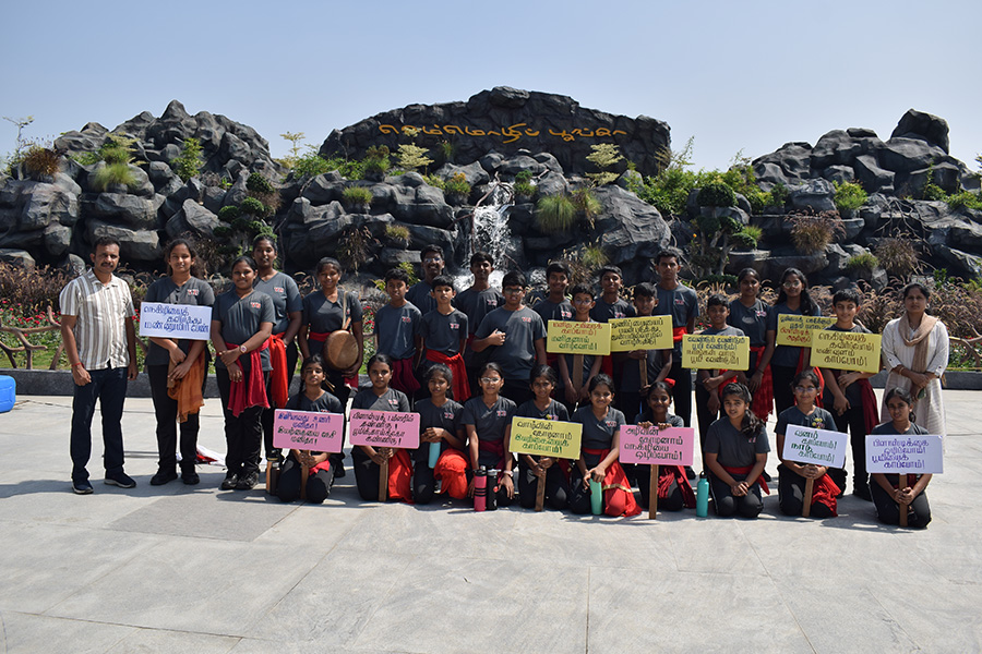 Veedhi Nadagam to Combat Plastic Pollution